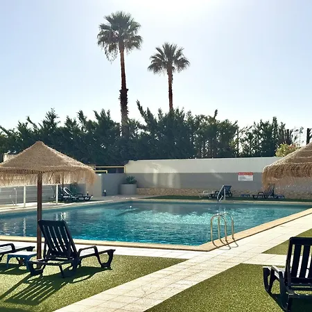 דירה Vintage 2 With Pool By Homing *