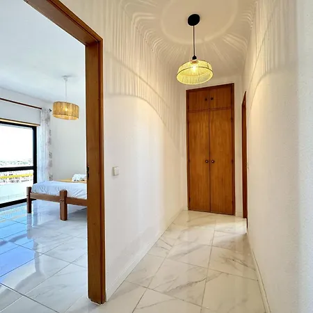 Vintage 2 With Pool By Homing Daire