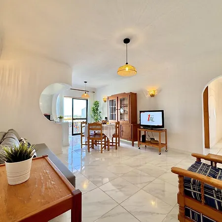 Vintage 2 With Pool By Homing Appartement *